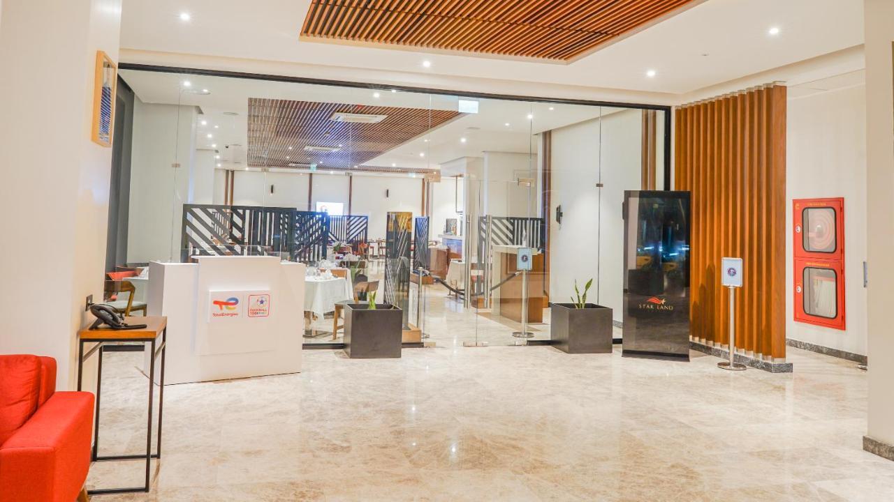 Star Land Hotel Bastos Yaounde Exterior photo
