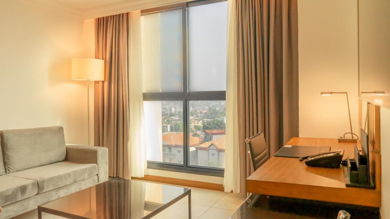 Star Land Hotel Bastos Yaounde Exterior photo